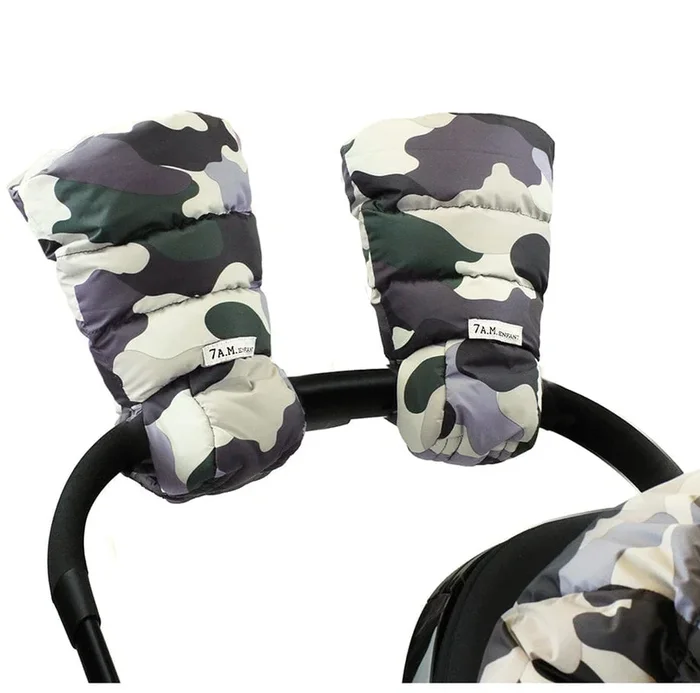 7 A.M. Enfant Warmmuffs – Camo Forest