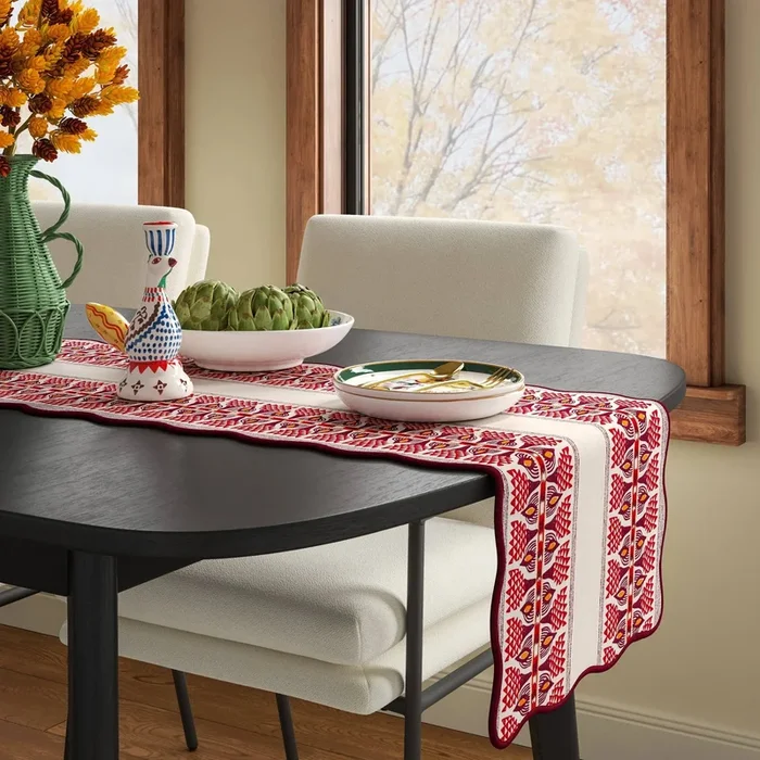 72″x14″ Table Runner Scallop Edge – Threshold™