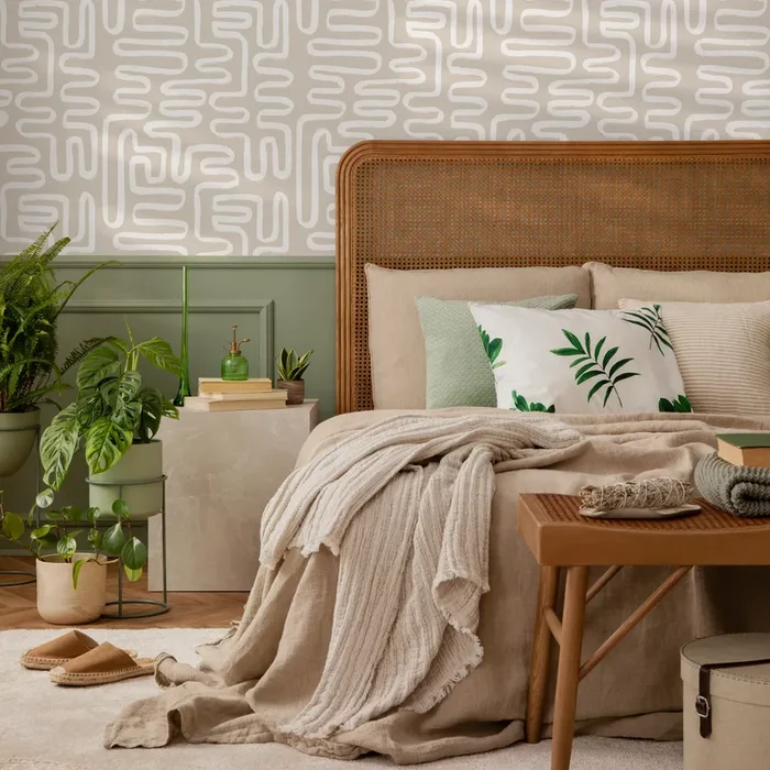 Abstract Wallpaper With A Hand-drawn Labyrinth Motif In Beige And Off-white – C144