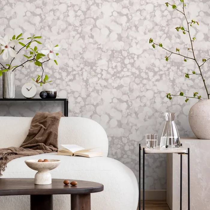 Abstract Wallpaper With Delicate Blooming Branches In Gray And Red – X128