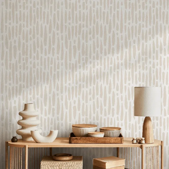 Abstract Wallpaper With Vertical Brush Strokes In Sand And Cream – Zacj