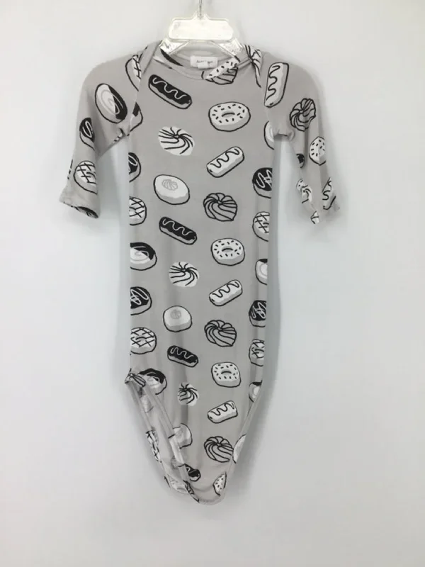 Angel Dear Child Size 0-3 Months Gray Sleepers