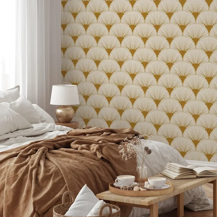 Art Deco Wallpaper With A Geometric Fan Motif In Gold – B937
