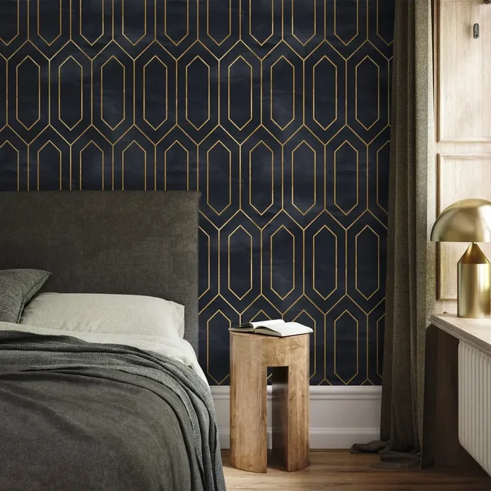 Art Deco Wallpaper With A Geometric Honeycomb Motif In Black And Gold – A539