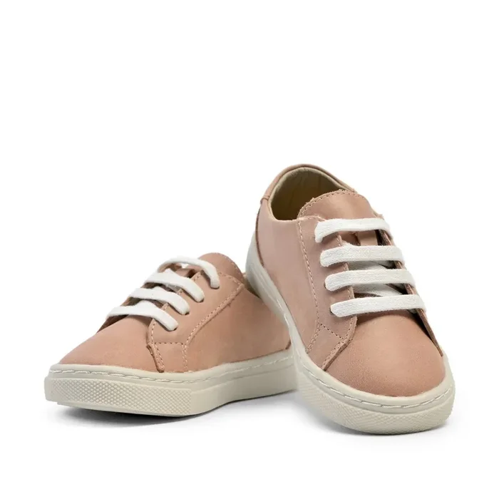 Blush – Low Top Sneakers