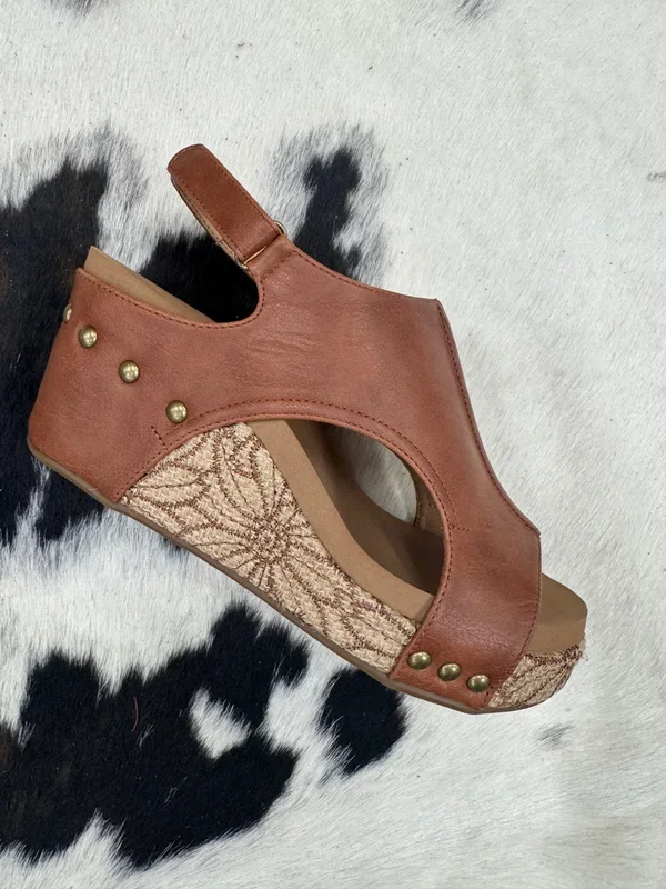 Carley Brown Floral