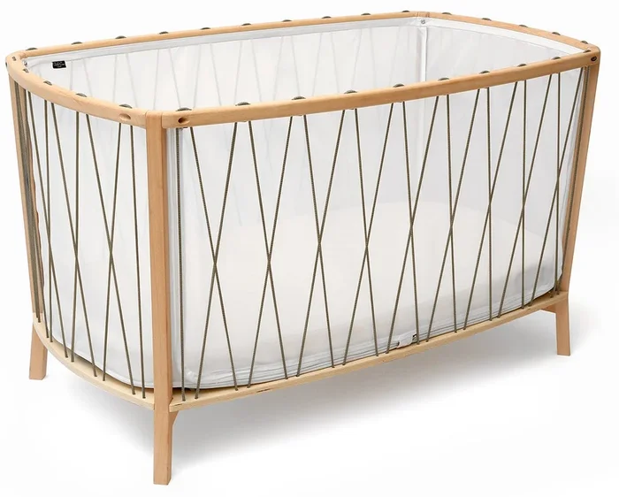 Charlie Crane KIMI Baby Bed with Organic Mattress – Hazelnut