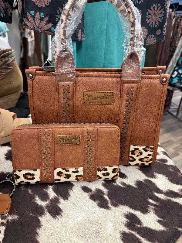 Conceal carry purse