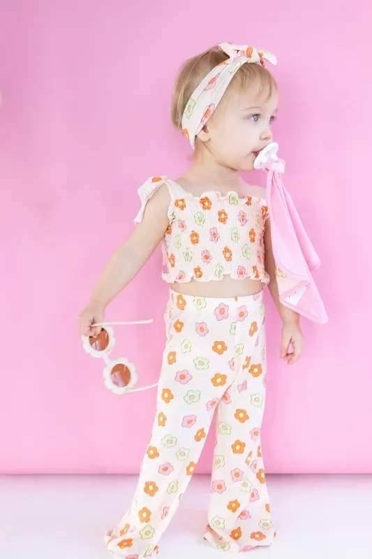 Feelin’ Flowerful Dream Smocked Flare Set