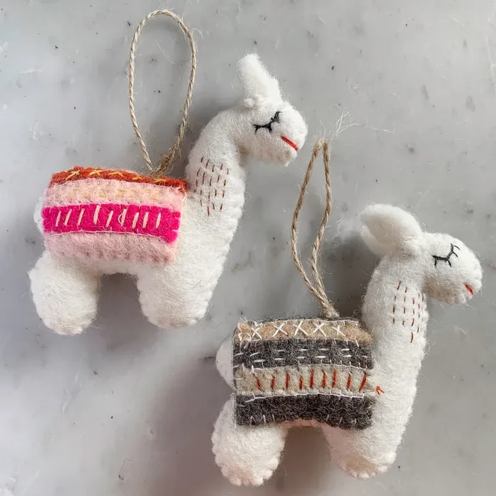 Felt Christmas Ornaments Set Of 2 – Llamas