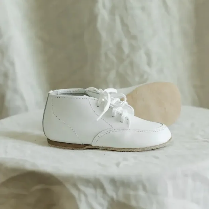 Finley Oxford – White