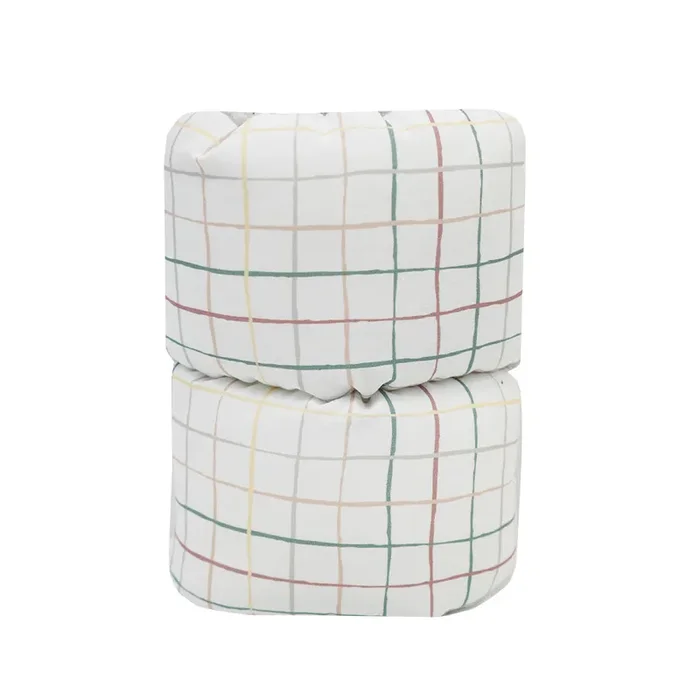 Finn Plaid Comfy Cradle