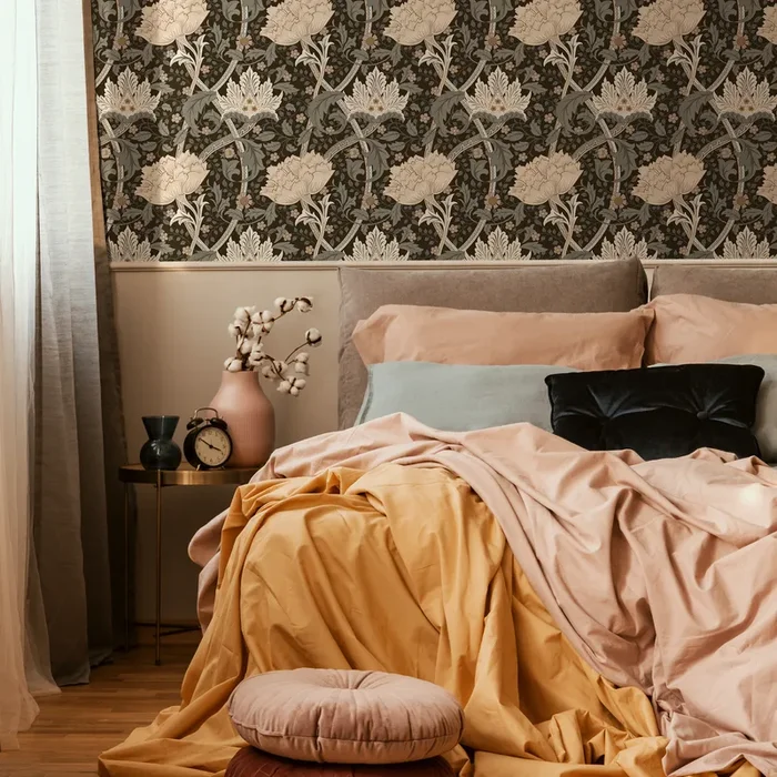 Floral Wallpaper With A William Morris Motif In Taupe, Sage, And Charcoal – C991
