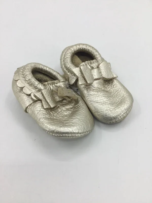 Freshly Picked Child Size 3 Toddler Gold Baby/Walker Shoes