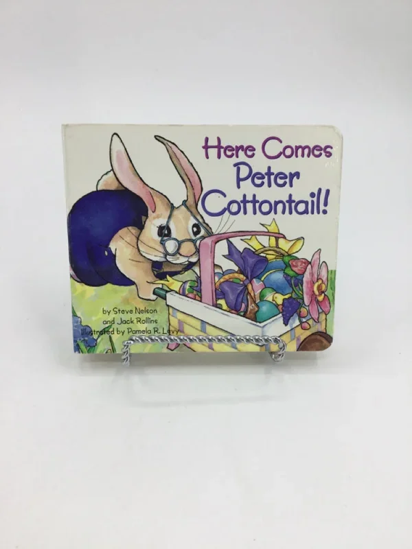 Here Comes Peter Cottontail! Board Book