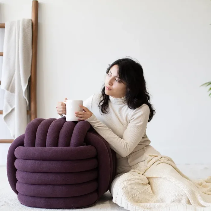 Knotted Pouf – Large – Burgundy Mel