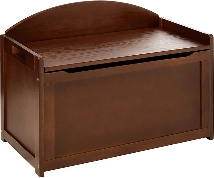 Lipper International Kids Toy Chest – Walnut