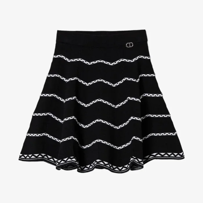 Long Skirt – Black-white