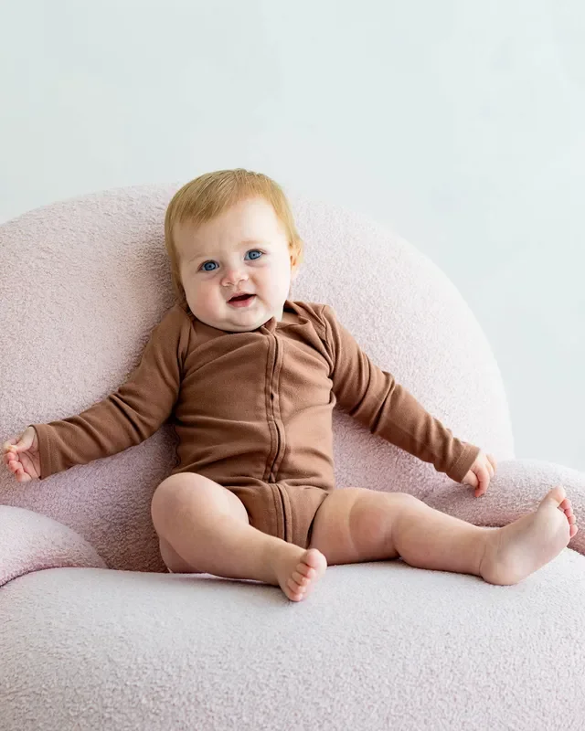 Long Sleeve Zipper Bodysuit In Mocha