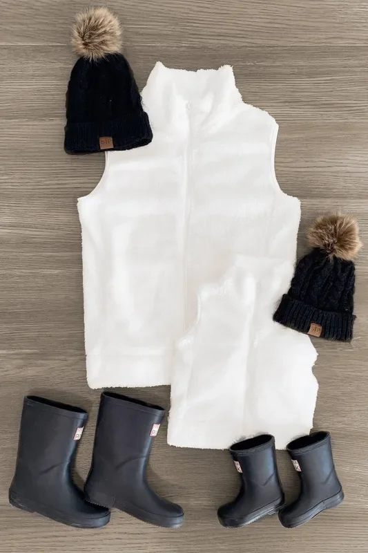 Mom & Me – White Sherpa Vest