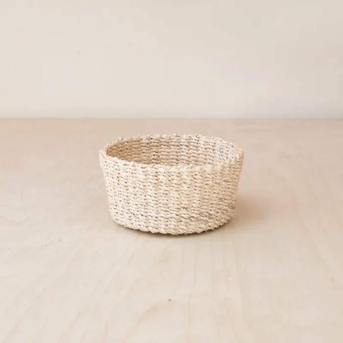 Natural Mini Trinket Basket – Small Round Tray | Likhâ