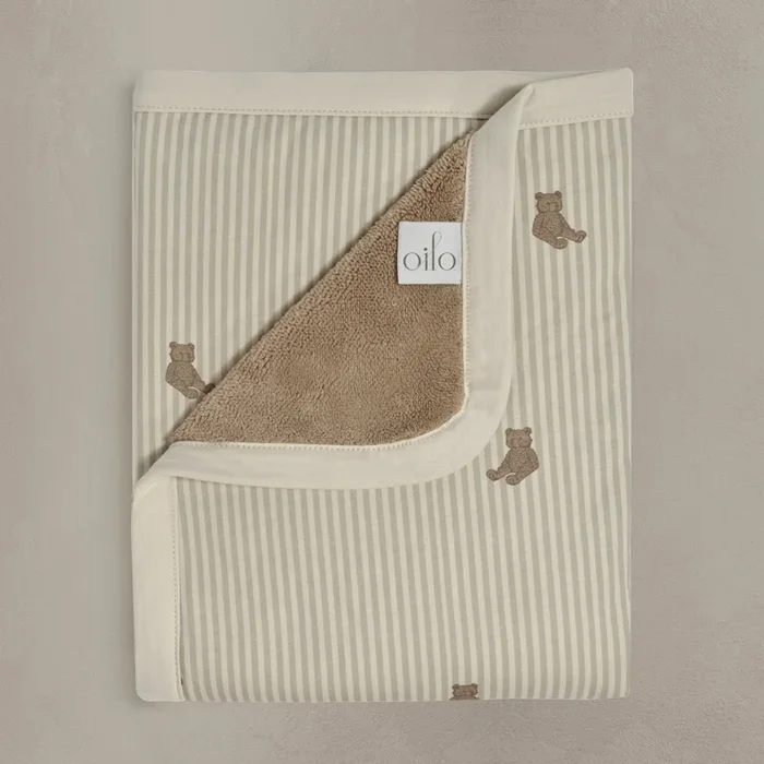 Oilo – Bear – Cuddle Plush Infant Blanket