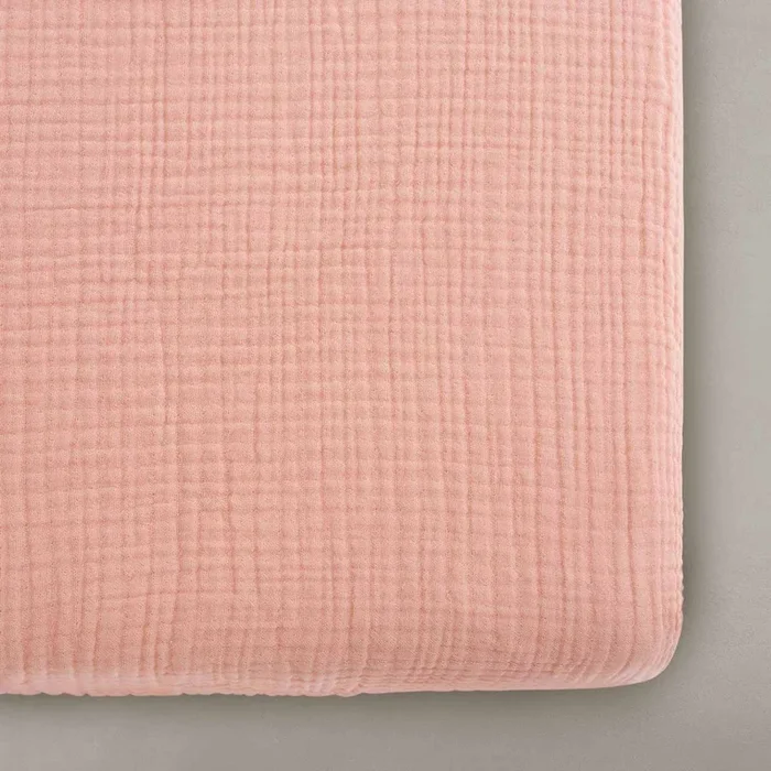 Oilo Fable Crib Sheet- Rosette Organic 4 Way Muslin