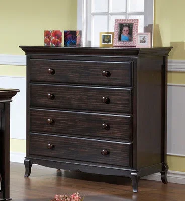Pali Mantova Collection 4 Drawer Dresser in Onyx