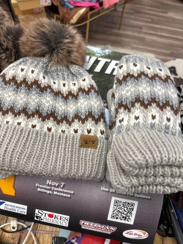 Panche beanies and gloves