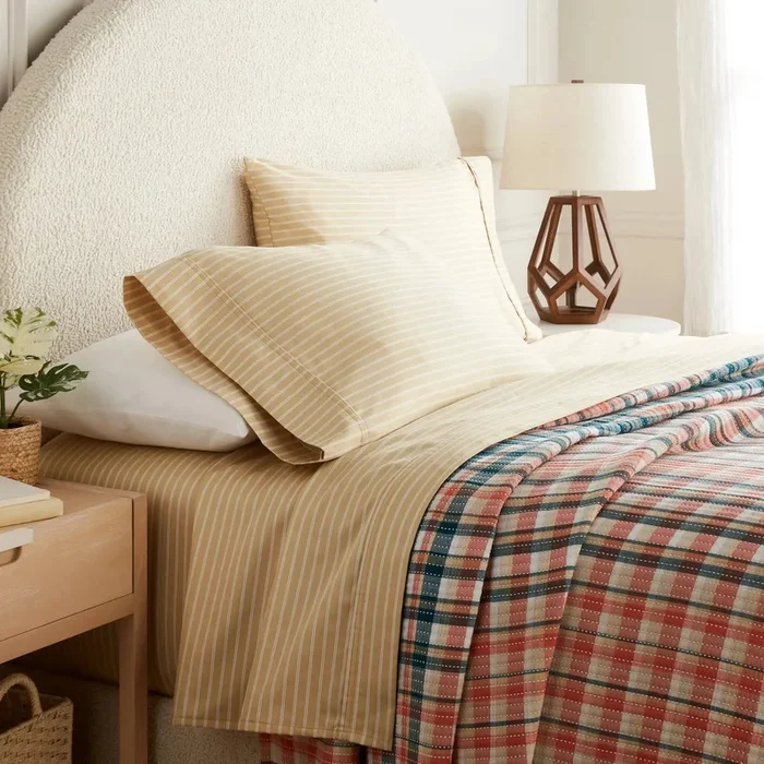 Queen 400 Thread Count Performance Sheet Set – Yellow Stripe