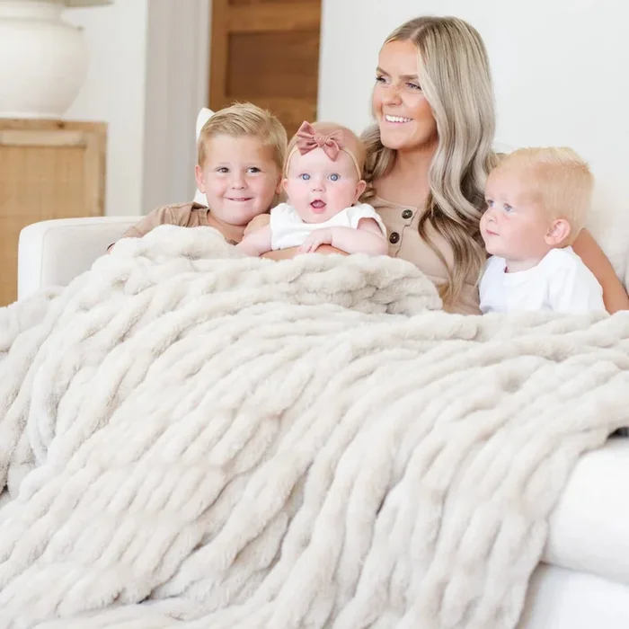 Saranoni Ruched Faux Fur Throw Blanket | Flax