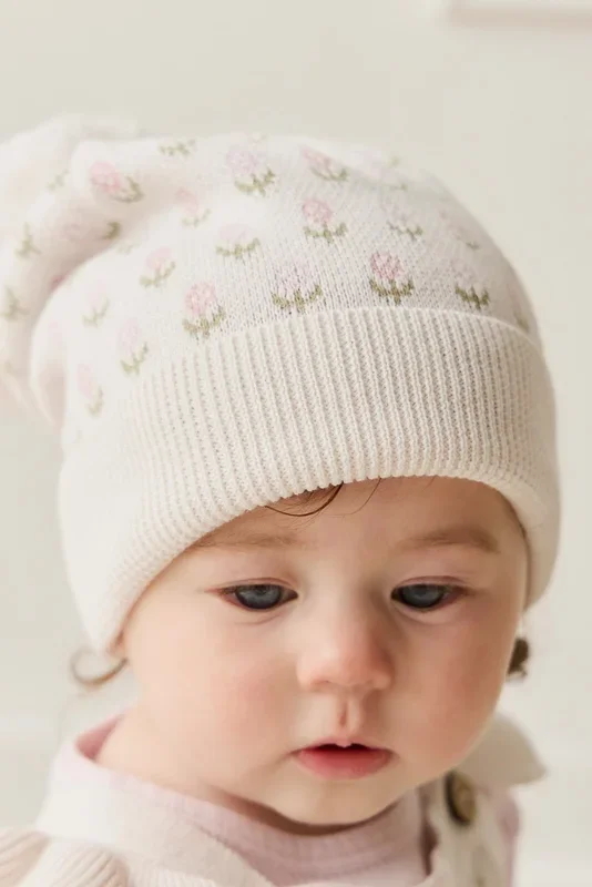 Savannah Beanie – Olivia Jacquard Slightly Pink