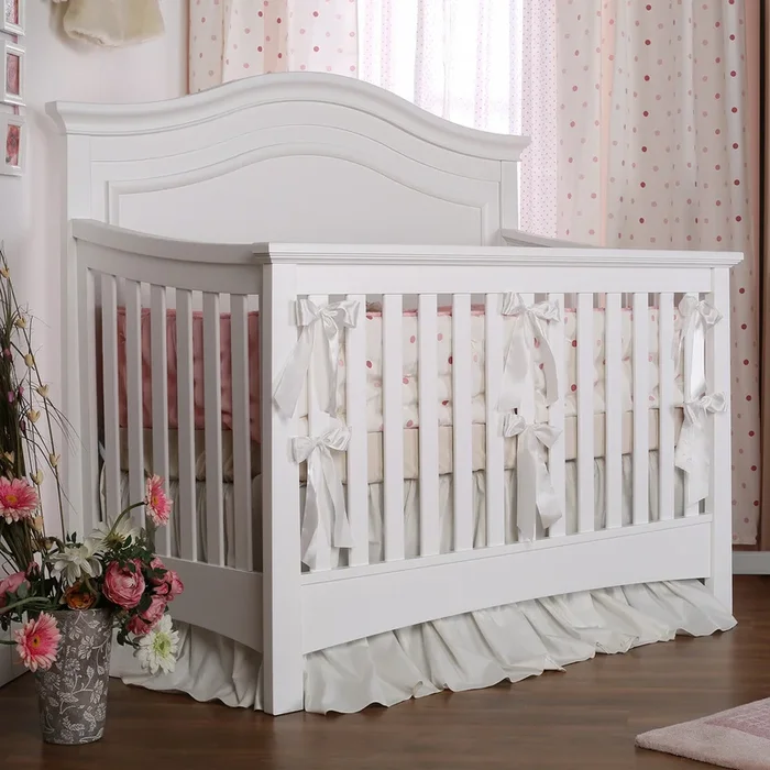 Silva Serena Convertible Crib in White