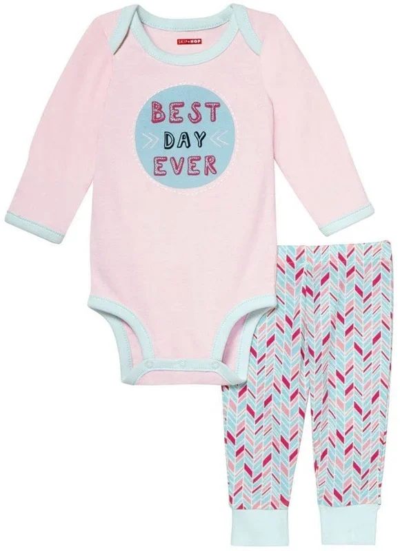 Skip Hop Long Sleeve Bodysuit & Pant Set, Best Day Ever – Pink Feather (9 Months)
