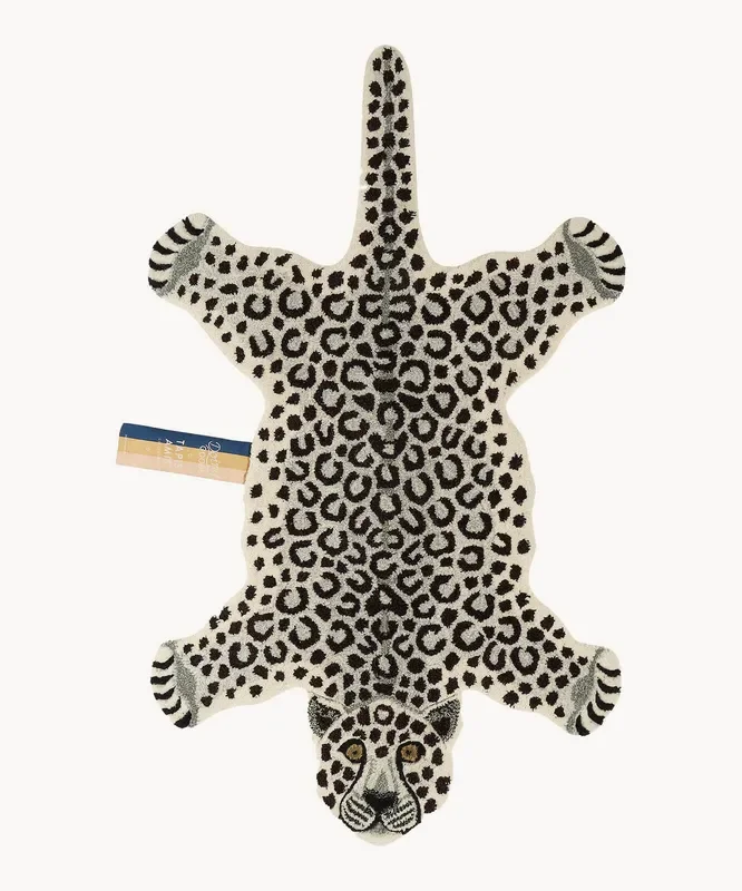 Snowy Leopard Rug Large