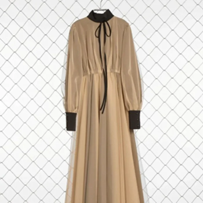 Soft Core Dress – Beige