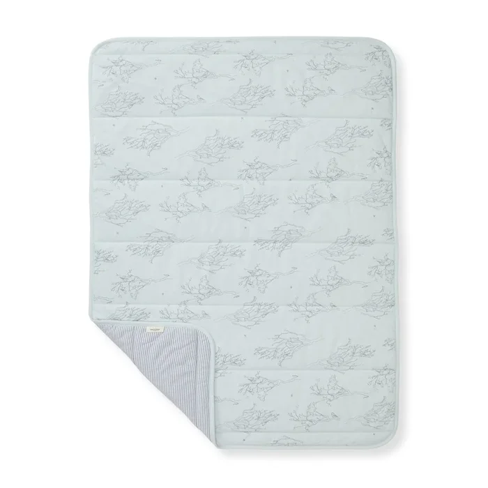 Swaying Branches Organic Cotton Reversible Baby Blanket – Ice Flow