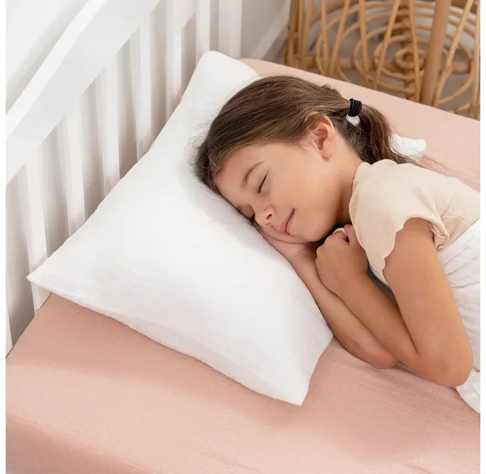 Toddler Pillow with Muslin Cotton Case – White – Single Pack