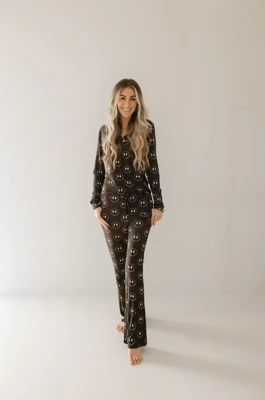 Women’s Bamboo Pajama | Charcoal & White Ff Smile