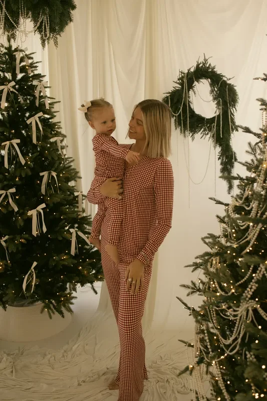 Women’s Long Sleeve Bamboo Pajama | Red Gingham