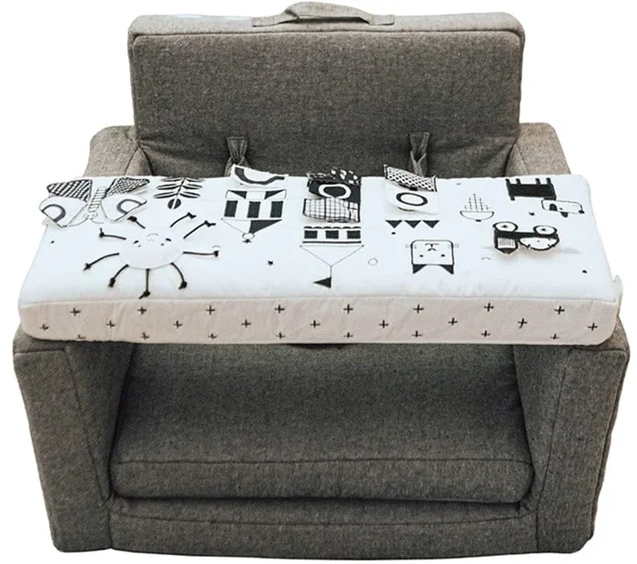 Wonder & Wise Happy Day Square Chair – Black & White