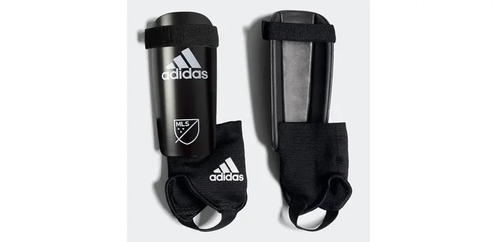 Youth Soccer Protective Shin Pads – Black/White